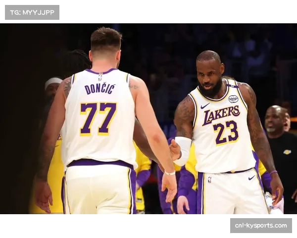 战术述评：从G5看，小牛队加强了对禁区纵深的保护，限制了詹姆斯的上篮效率